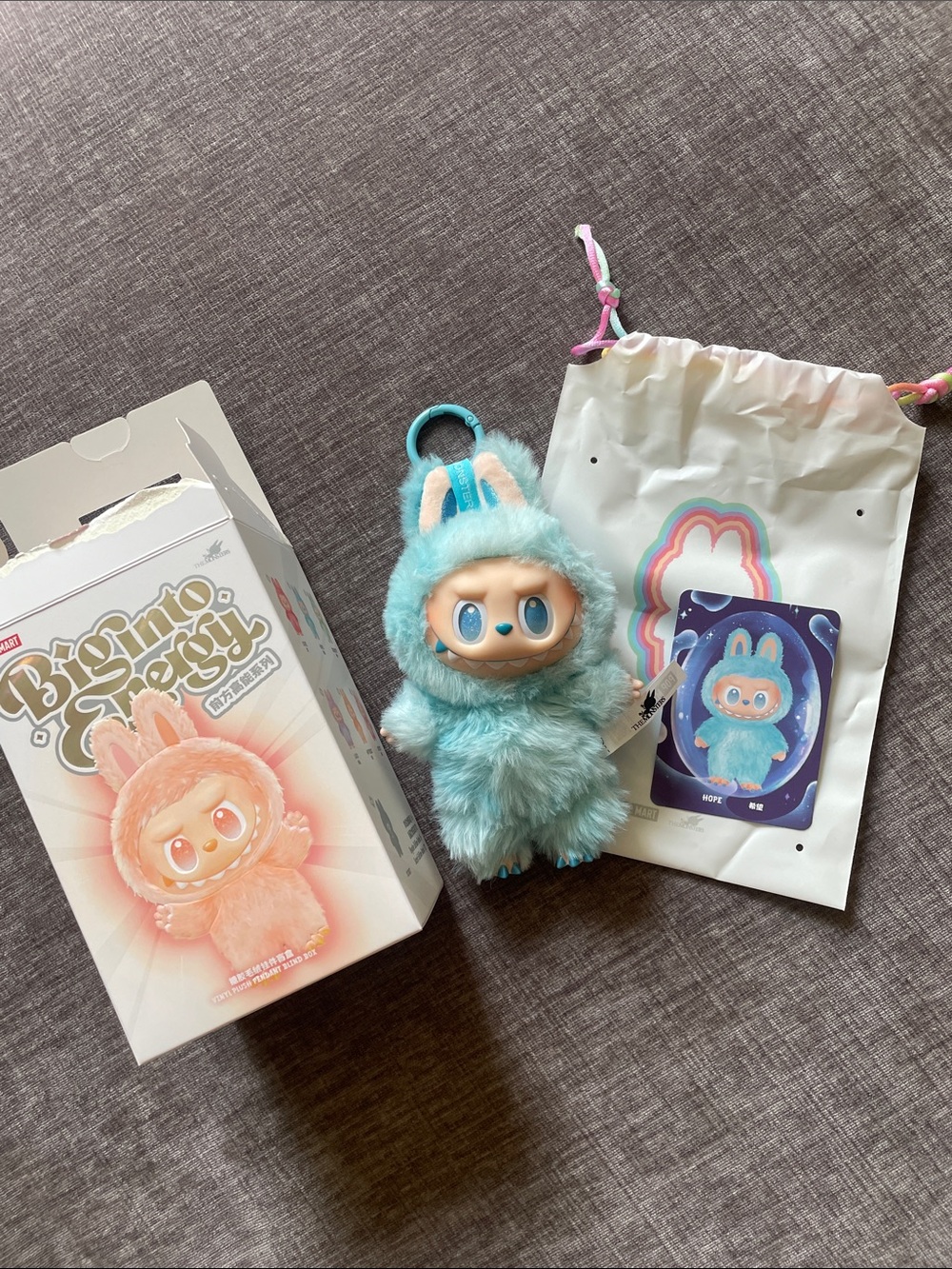 AUTHENTIC POP MART Labubu Big Into Energy Series ‘Hope’ - Picture 3 of 4
